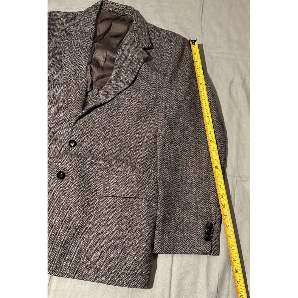 Harris Tweed Mens Grey Herringbone Wool Blazer Sport Coat Tailored in USA 44R